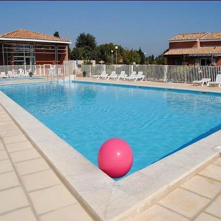 Saint-Saturnin-lès-Avignon Maison Plain Pied Avec Climatisation Dans Une Residence Privee Avec Piscine מראה חיצוני תמונה