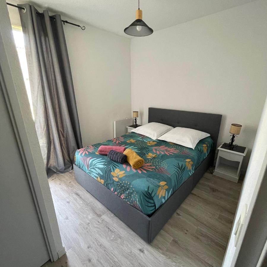 Saint-Saturnin-lès-Avignon Maison Plain Pied Avec Climatisation Dans Une Residence Privee Avec Piscine מראה חיצוני תמונה